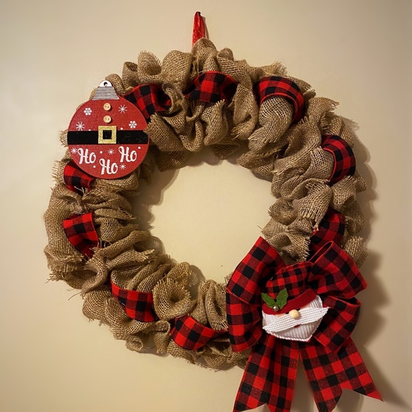 Santa wreath! - Picture 1 of 1